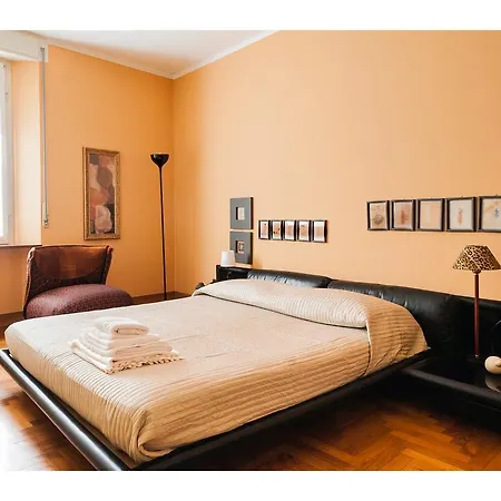 Apartments Parma Apartman *